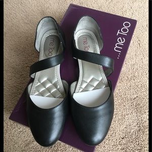 Me too black flats, new in the box